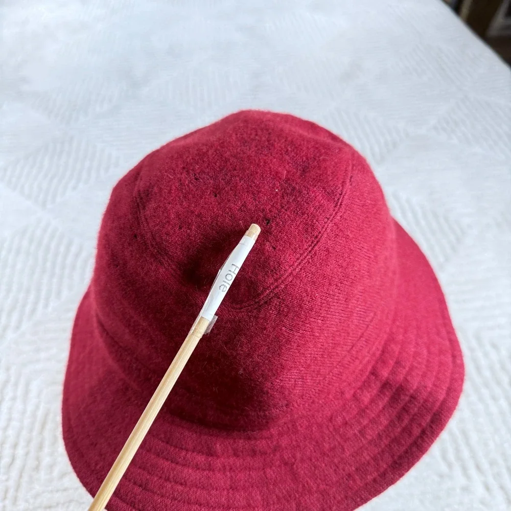 Saks Fifth Avenue Vintage Wool Bucket Hat Women's Red Felted Boho Cloche Cozy